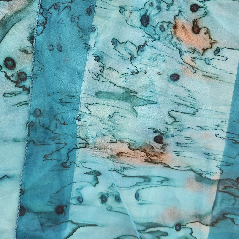 Silk Blue Floral Scarf - Picture 4 of 4